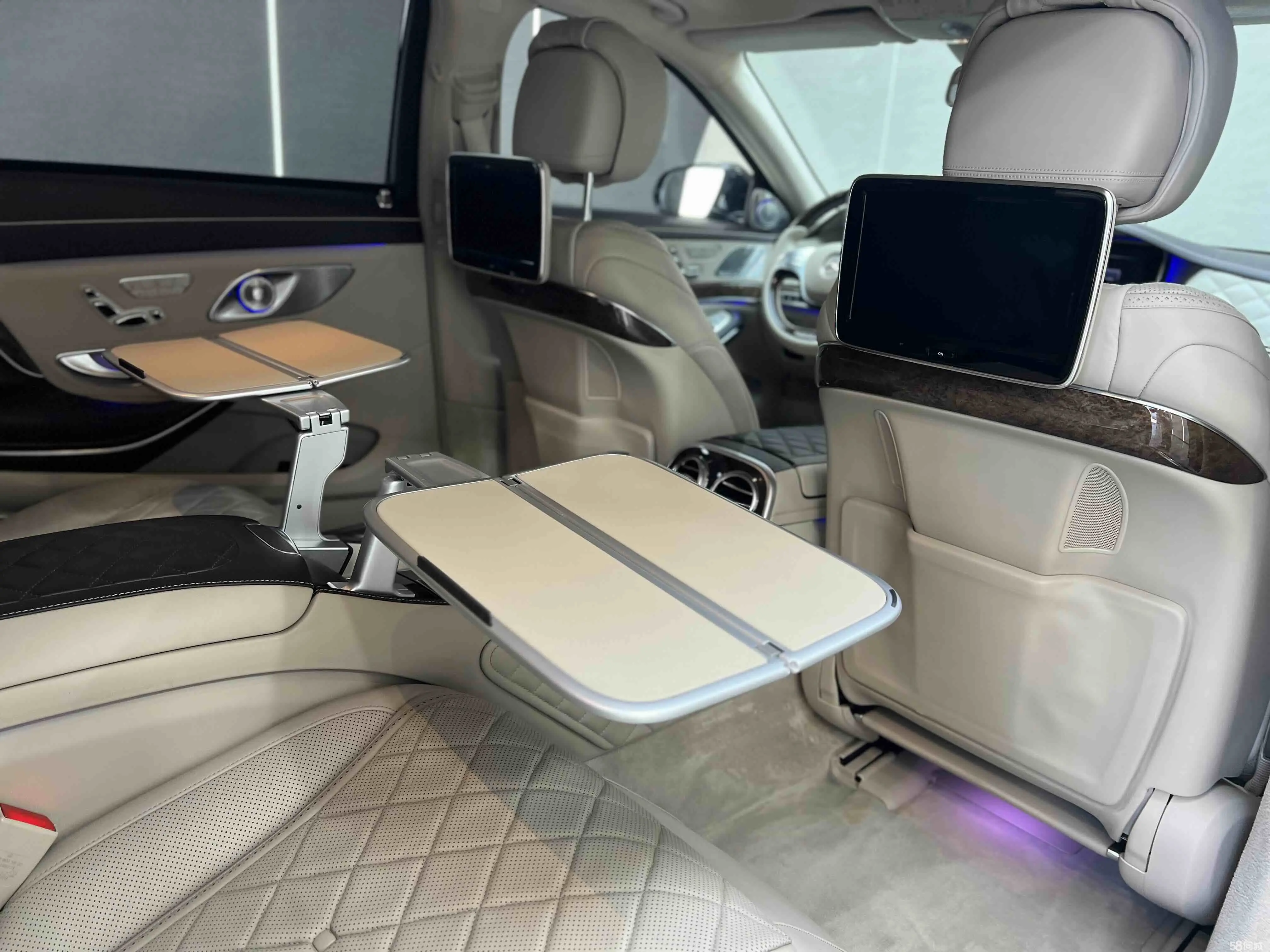 Mercedes-Benz Maybach S Class 2015 car image #20