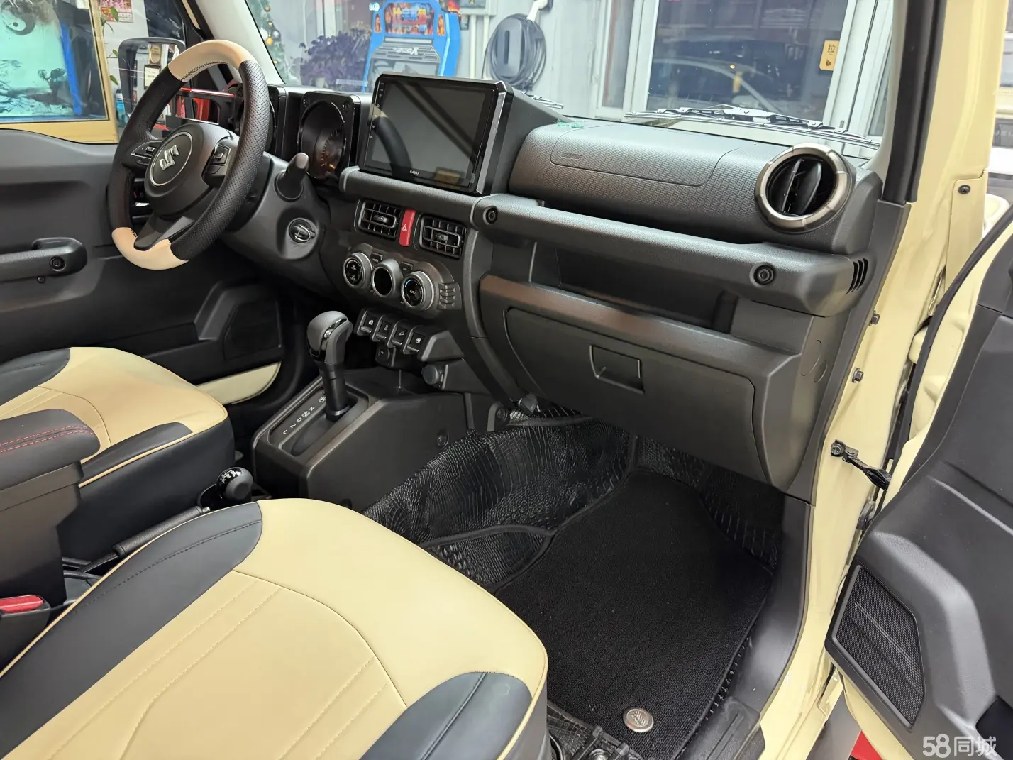 Suzuki 2010 car image #20