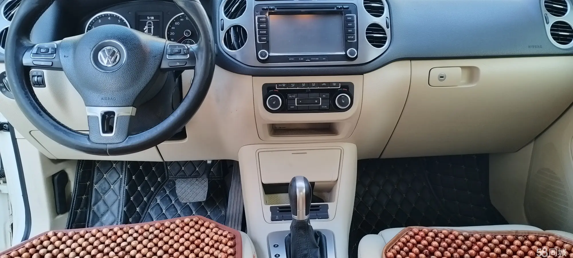 Volkswagen Tiguan 2012 car image #20