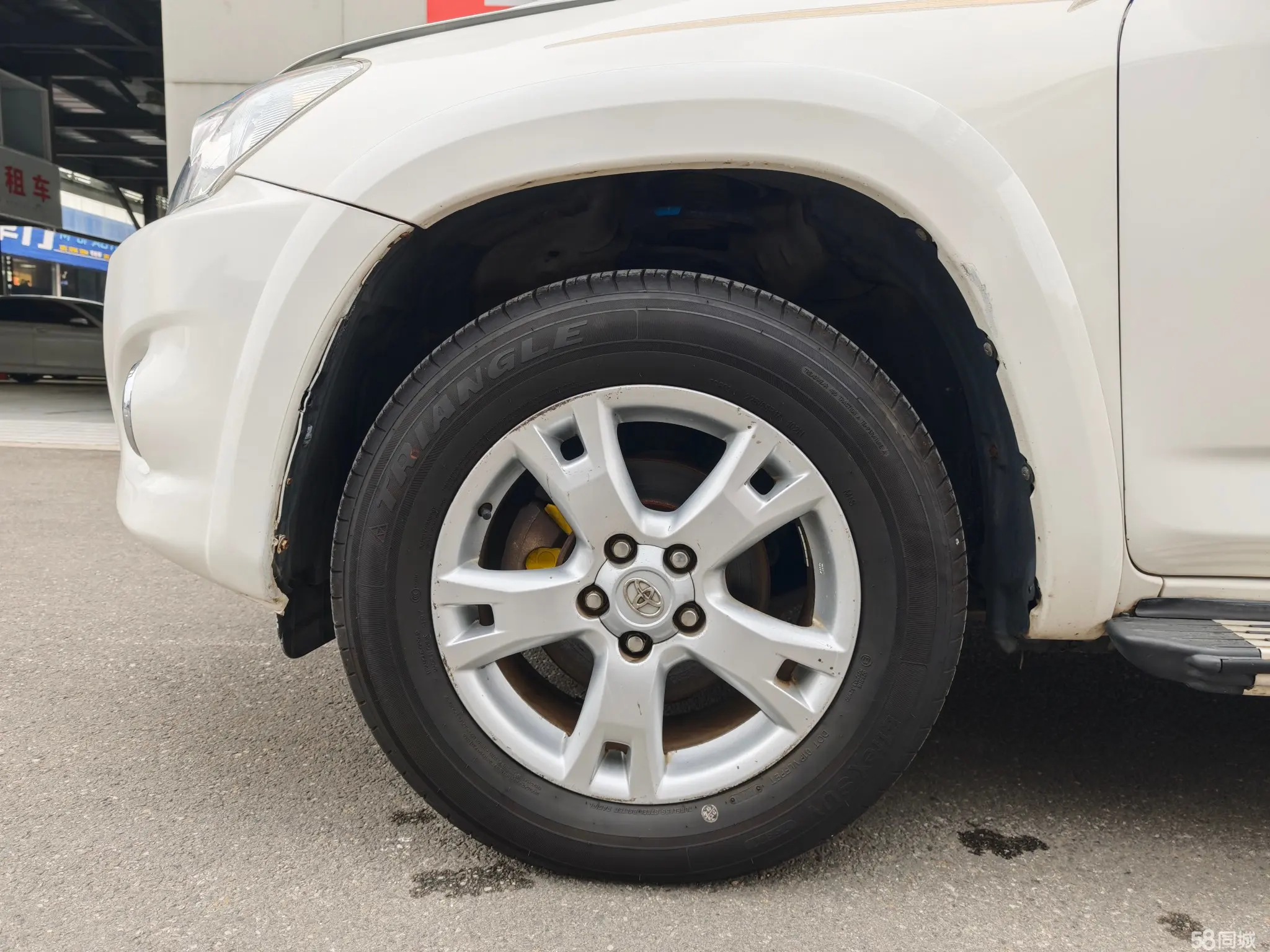 Toyota RAV4 2011 car image #20