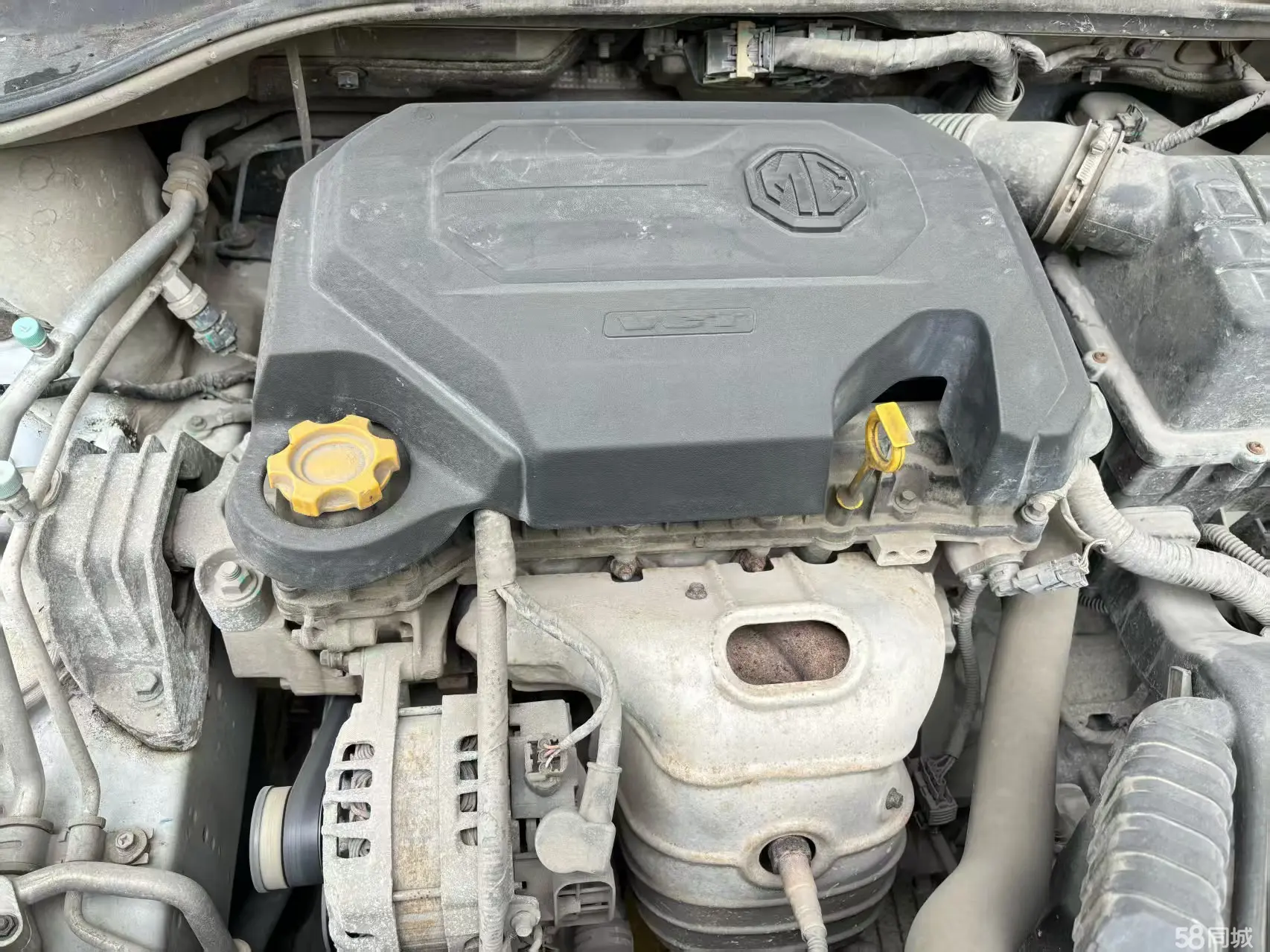 MG GT 2017 car image #20