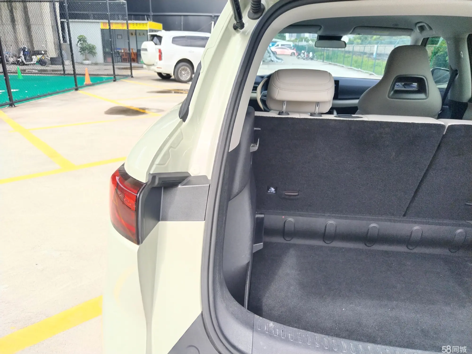 BYD YuanUP 2024 #20 BYD YuanUP 2024 car image #20