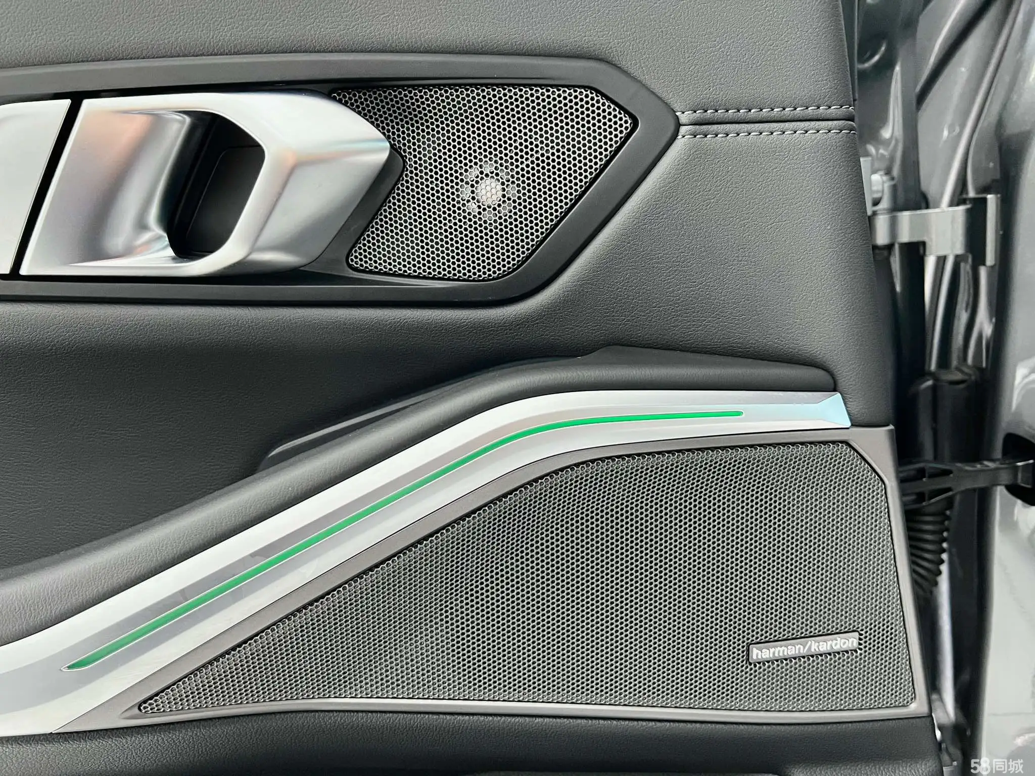 BMW M3 2024 immagine di auto #20