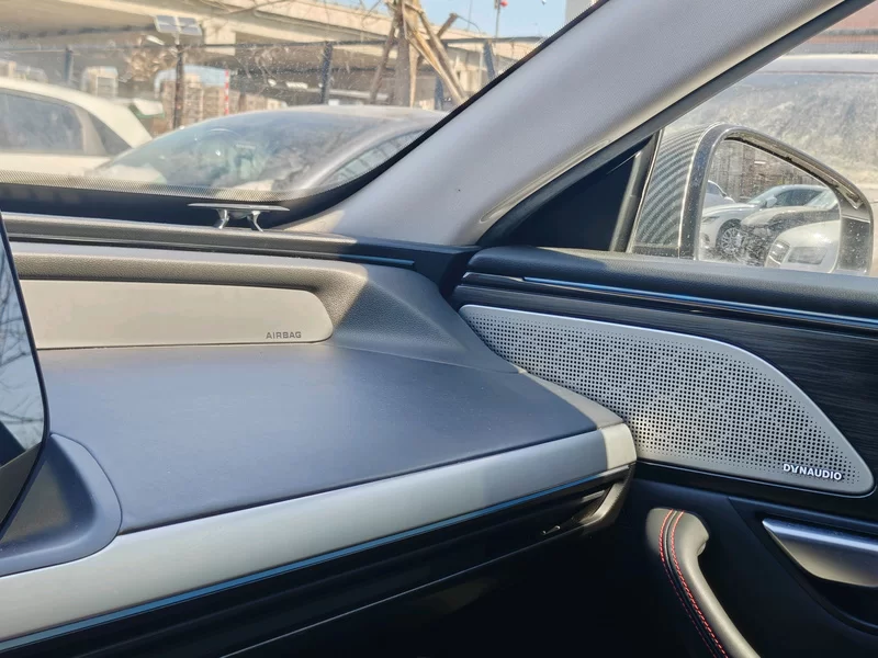 小鹏 小鹏P7 2021 汽车图片 #20