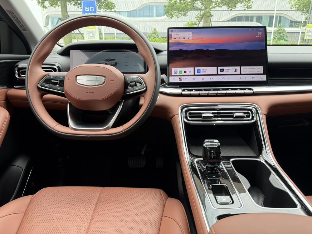 GEELY Emgrand 2025 #30 GEELY Emgrand 2025 car image #30