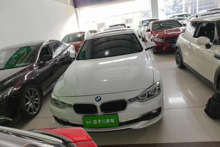 BMW 3 Series 2016 #3 BMW 3 Series 2016 car image #3