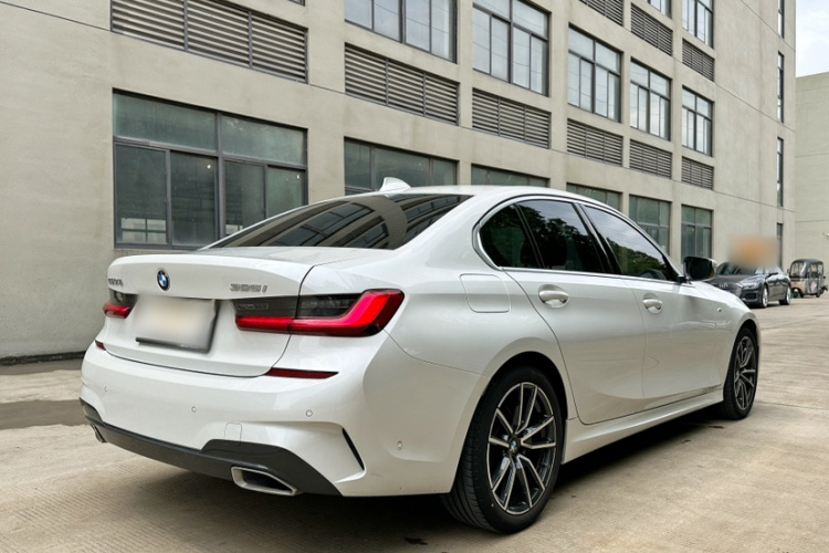 BMW 3 Series 2020 #9 BMW 3 Series 2020 car image #9