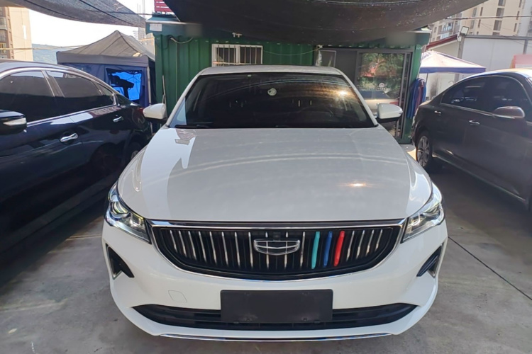 GEELY Emgrand 2022 #3 GEELY Emgrand 2022 car image #3
