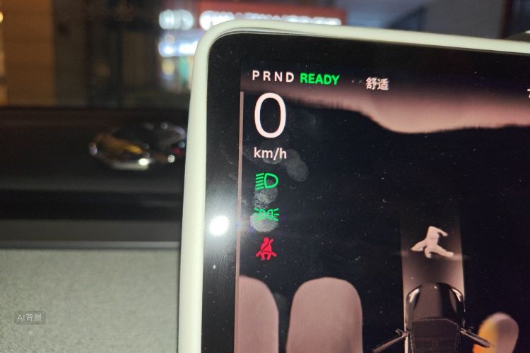 Tesla Model Y 2023 #13 Tesla Model Y 2023 car image #13