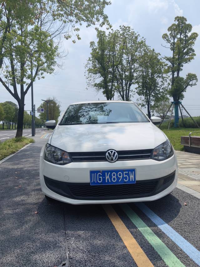 Volkswagen Polo 2013 #3 Volkswagen Polo 2013 car image #3