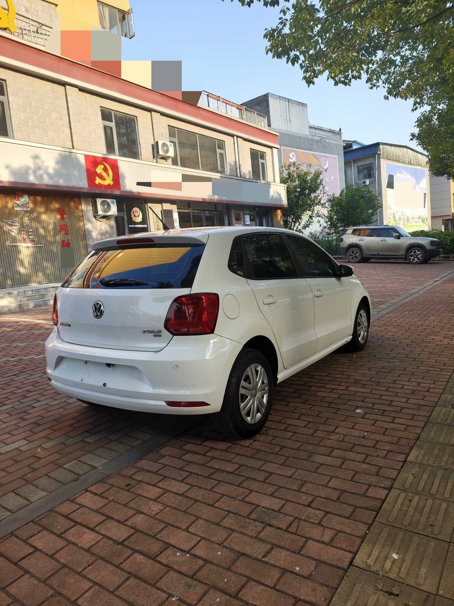 Volkswagen Polo 2019 car image #14