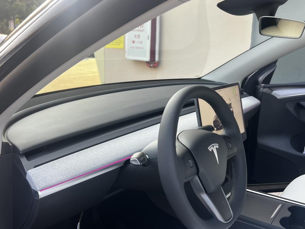 Tesla Model Y 2024 #27 Tesla Model Y 2024 immagine di auto #27