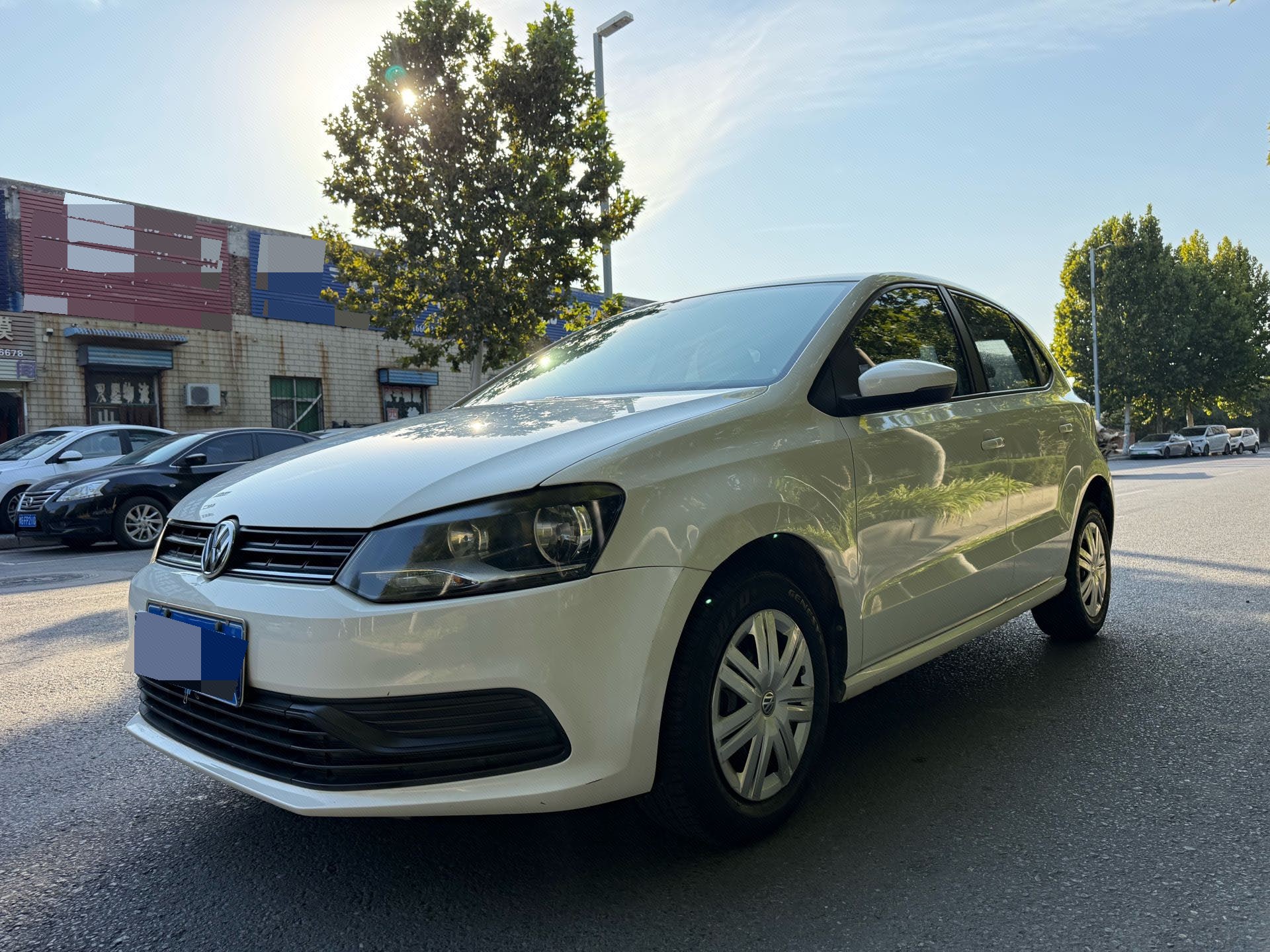 Volkswagen Polo 2017 car image 