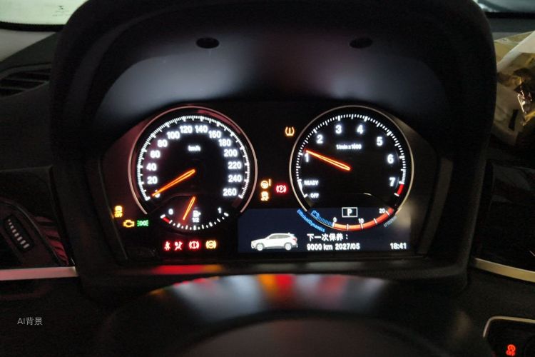 BMW X1 2020 car image #13