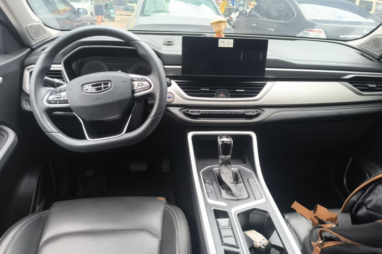 GEELY Vision X6 2021 car image #11