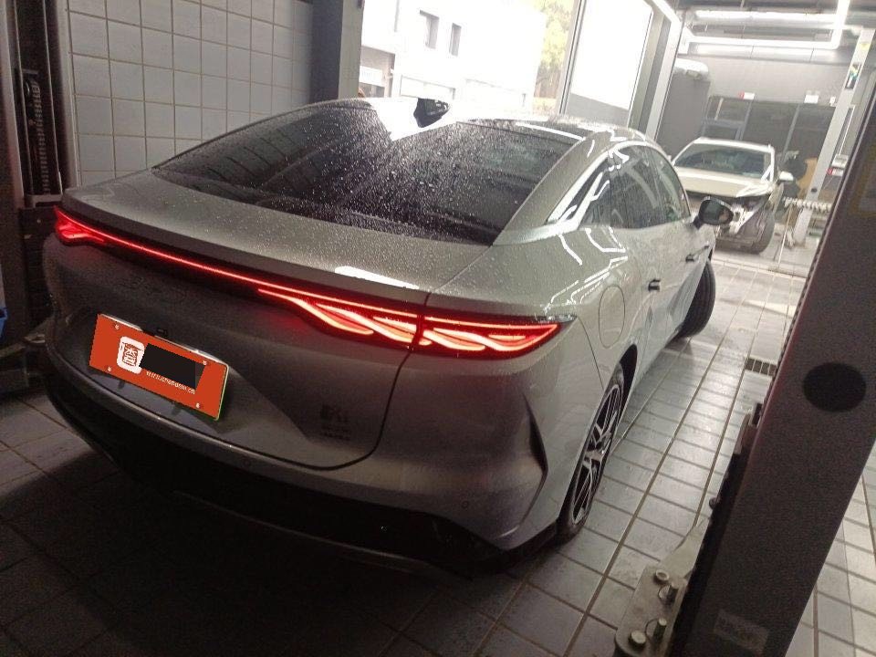 比亚迪 汉L 2025 汽车图片 #9