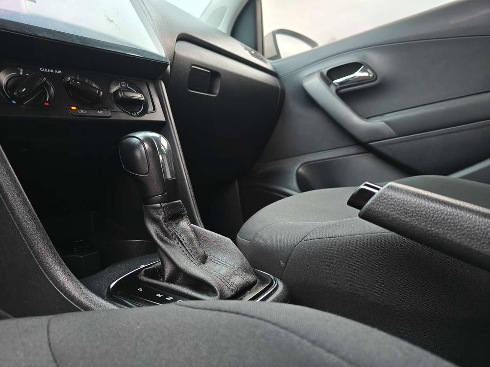 Volkswagen Polo 2018 #12 Volkswagen Polo 2018 car image #12