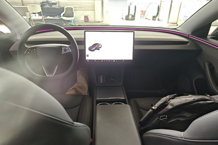 Tesla Model 3 2025 #10 Tesla Model 3 2025 car image #10