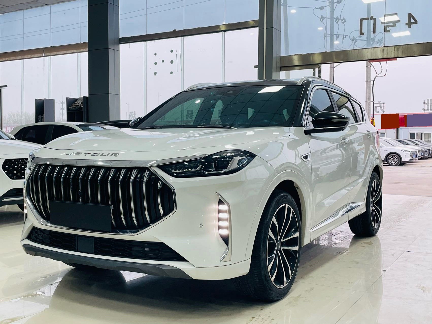 Jetour X70 PLUS 2023 car image 