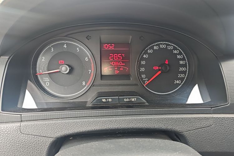 Volkswagen Santana 2017 #12 Volkswagen Santana 2017 car image #12