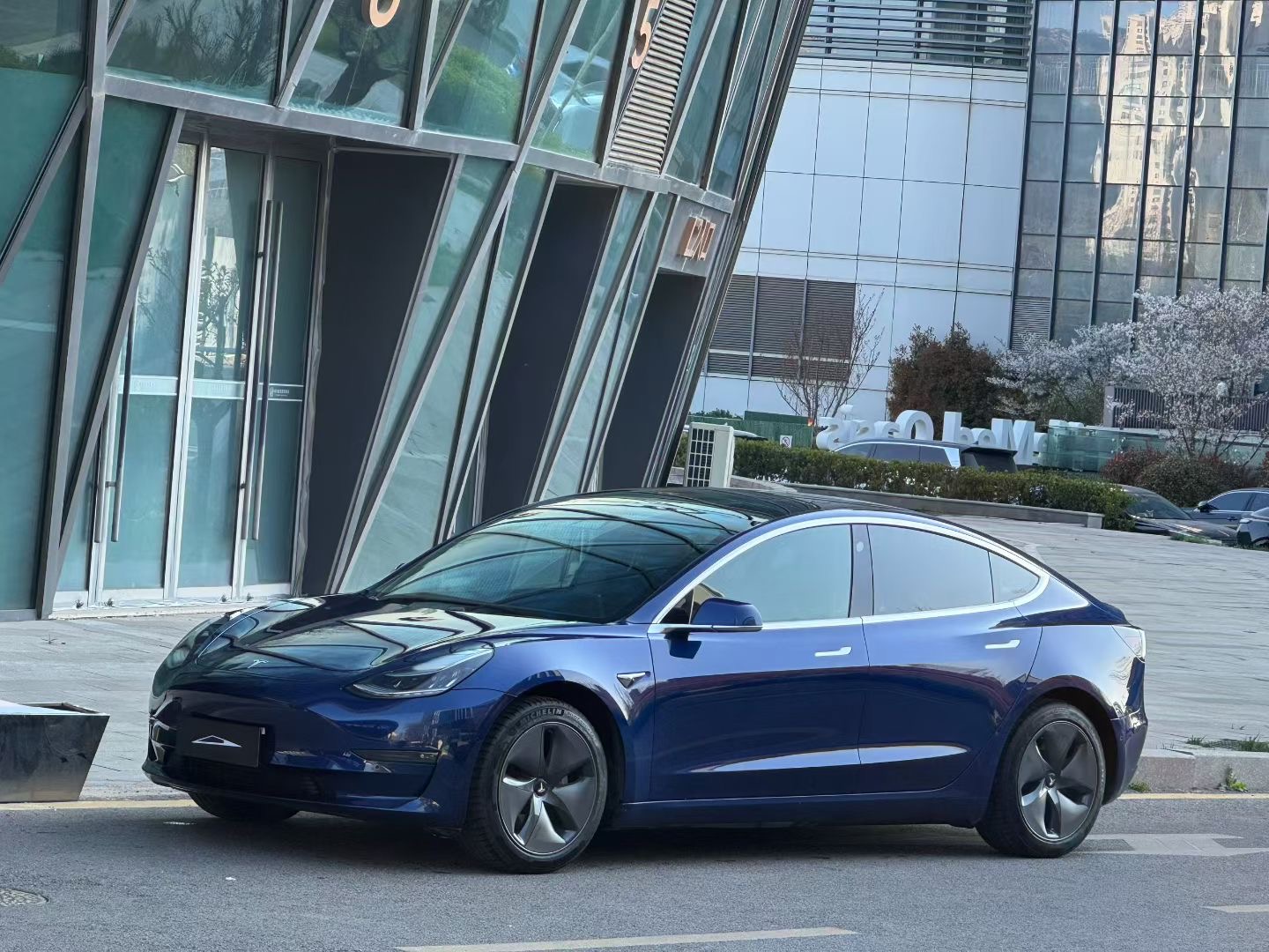 Tesla Model 3 2020 Tesla Model 3 2020 car image