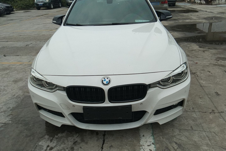 BMW 3 Series 2017 صورة سيارة #3