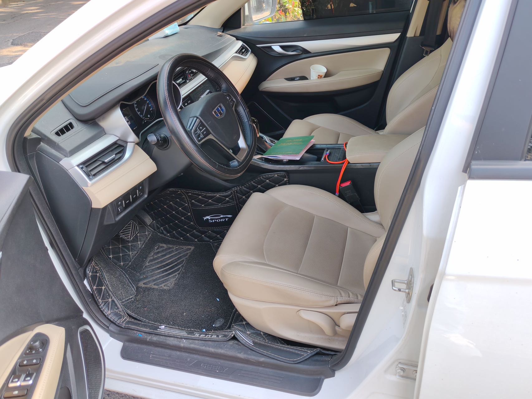 GEELY Emgrand 2018 immagine di auto #3