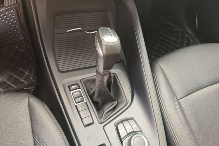 BMW X1 2019 #14 BMW X1 2019 car image #14