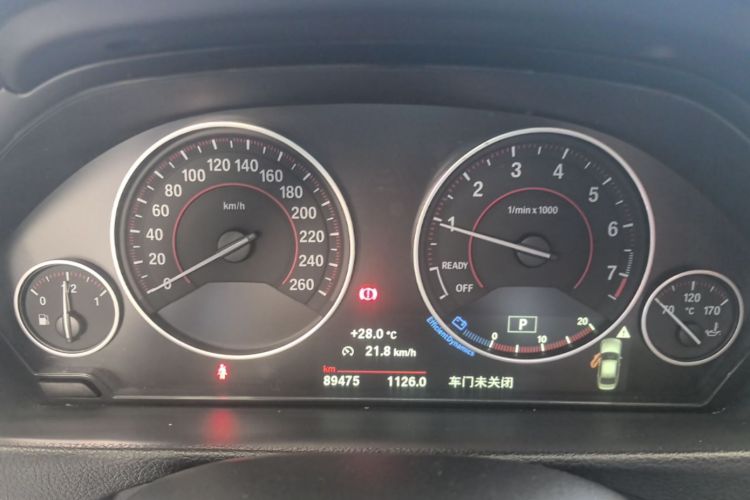 BMW 3 Series 2018 #12 BMW 3 Series 2018 car image #12