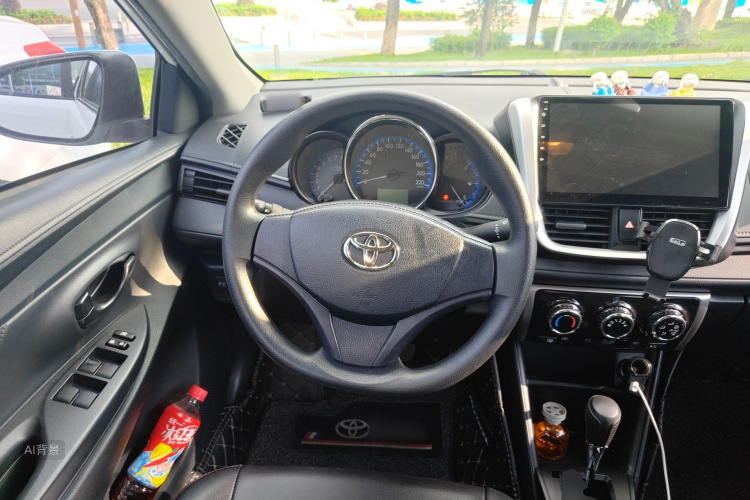 Toyota Vios 2020 изображение автомобиля #12