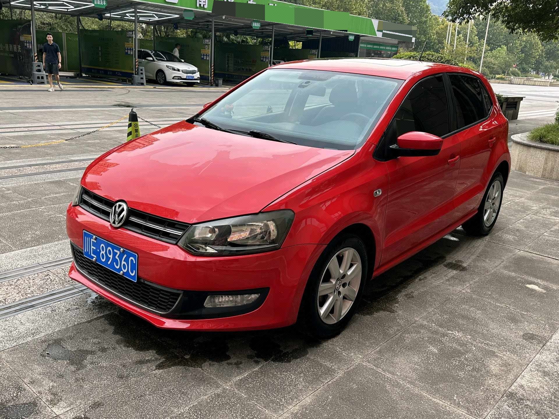 Volkswagen Polo 2012 Volkswagen Polo 2012 car image