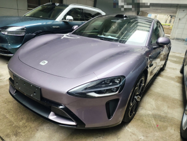 MI SU7 2025 car image 