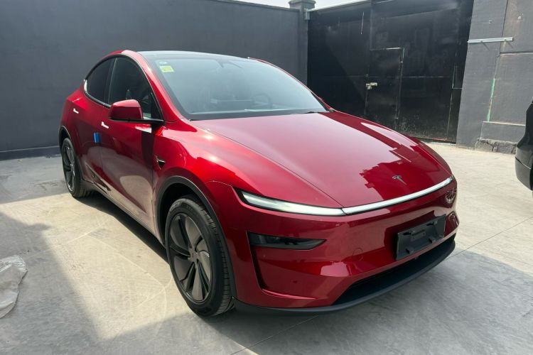 Tesla Model Y 2016 #3 Tesla Model Y 2016 car image #3
