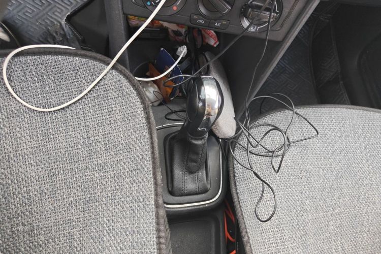 Volkswagen Polo 2019 #16 Volkswagen Polo 2019 car image #16