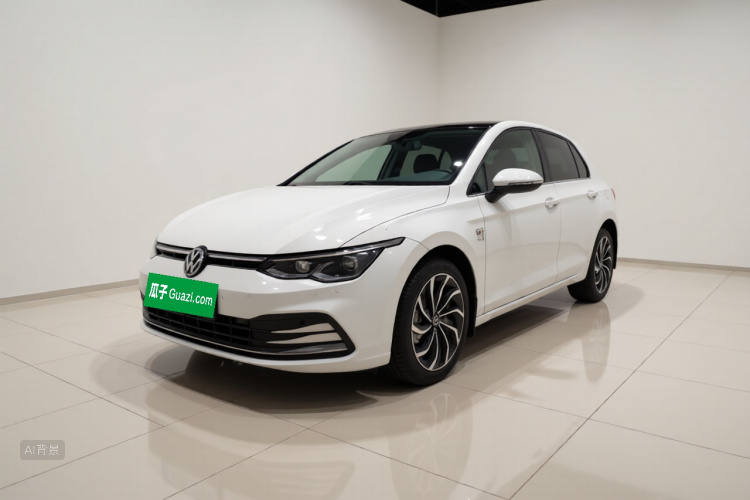 Volkswagen Golf 2022 car image #2