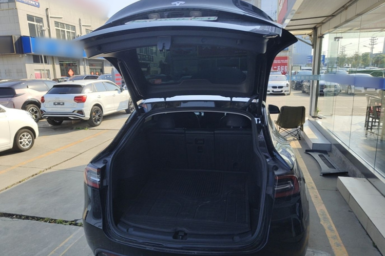 Tesla Model Y 2022 #21 Tesla Model Y 2022 immagine di auto #21