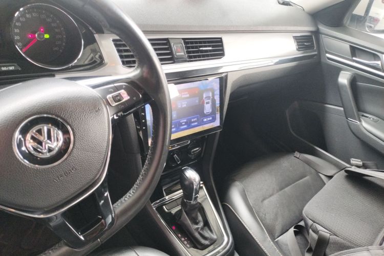 Volkswagen Bora 2018 immagine di auto #17