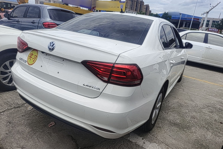 Volkswagen Lavida 2020 car image #7