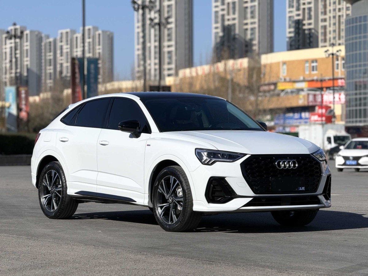 Audi Q3 Sportback 2022 car image #2