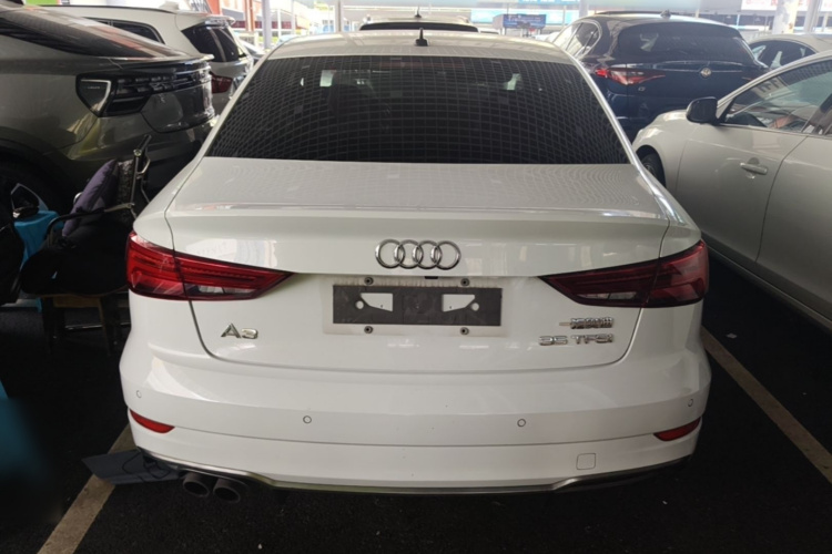 Audi A3 2019 car image #6