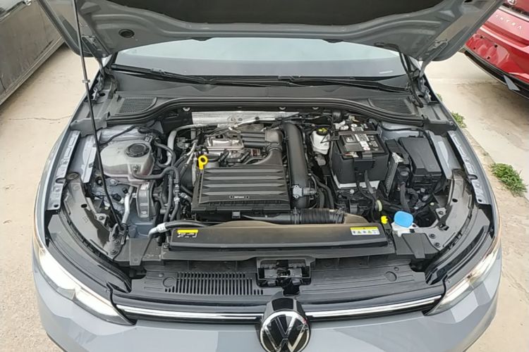 Volkswagen Golf 2023 #20 Volkswagen Golf 2023 car image #20