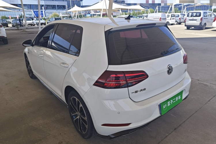 Volkswagen Golf 2018 #5 Volkswagen Golf 2018 car image #5