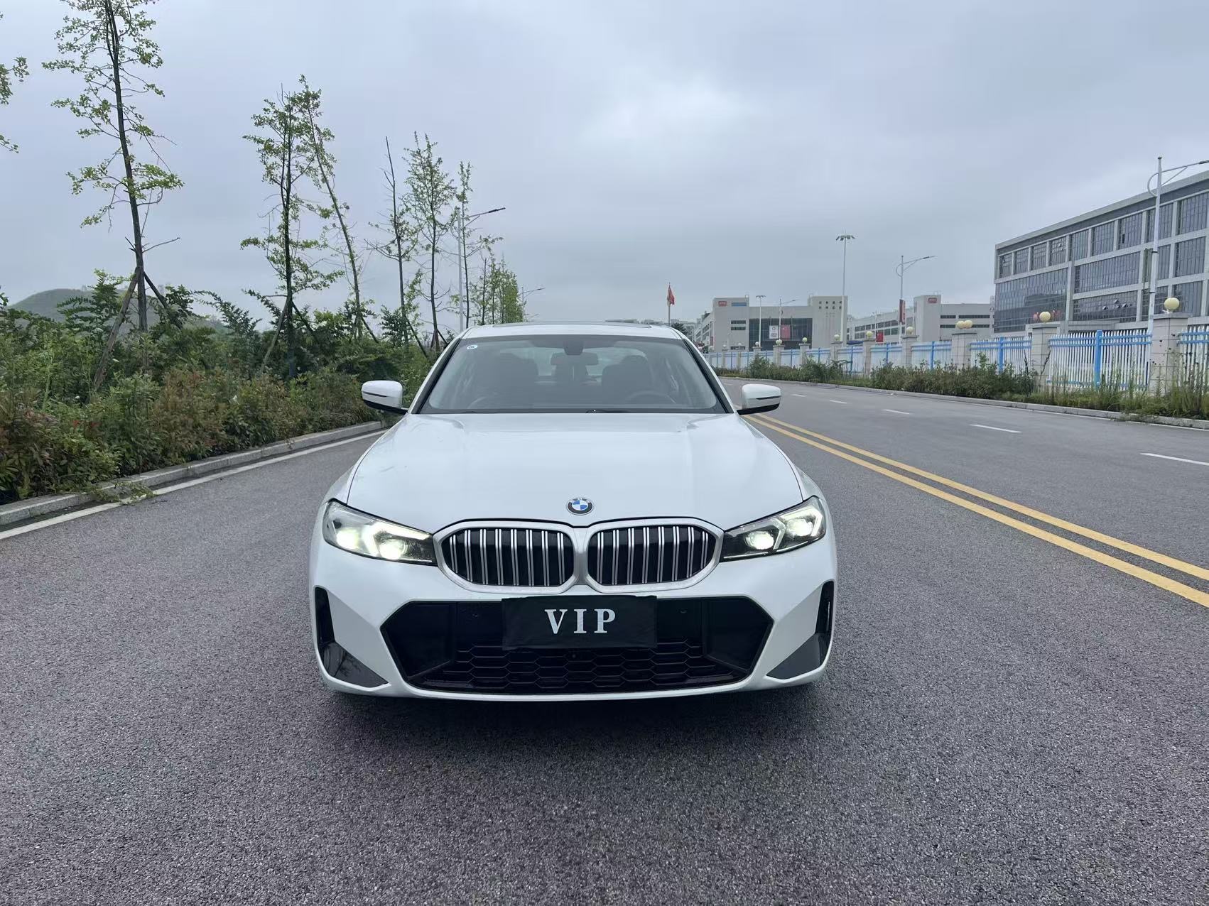 BMW 3 Series 2024 car image #5
