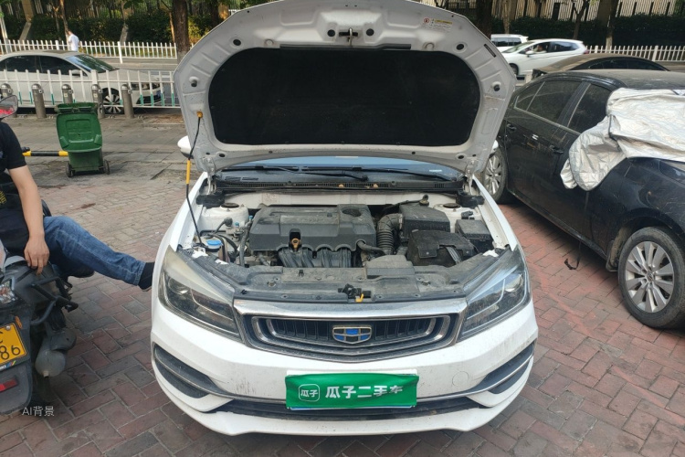 GEELY Emgrand 2018 car image #22