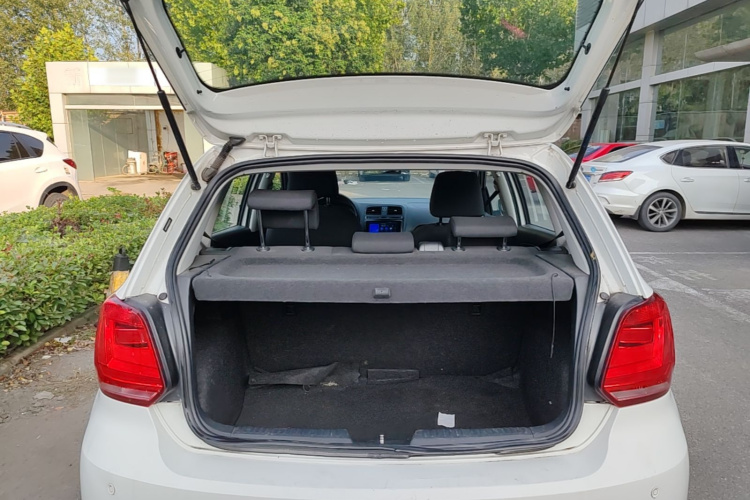 Volkswagen Polo 2019 #19 Volkswagen Polo 2019 car image #19
