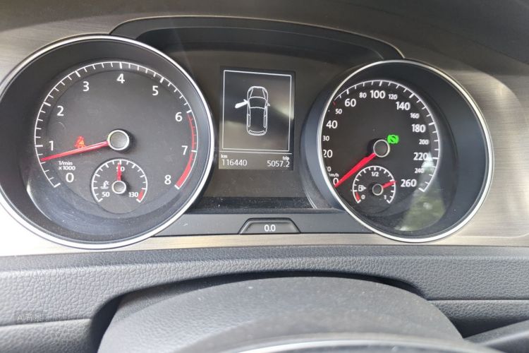 Volkswagen Golf 2014 car image #14