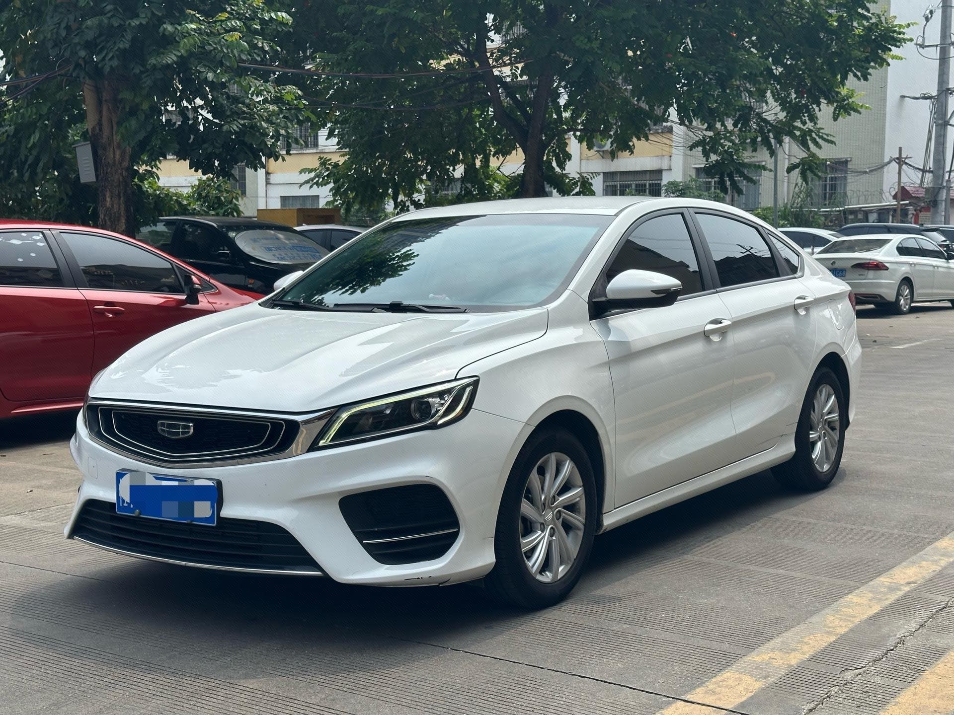 GEELY Binray 2020 immagine di auto 
