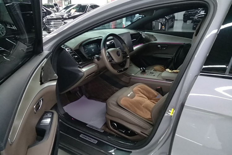 BYD Han 2025 #15 BYD Han 2025 صورة سيارة #15