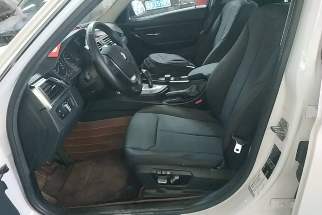 BMW 3 Series 2016 #7 BMW 3 Series 2016 car image #7
