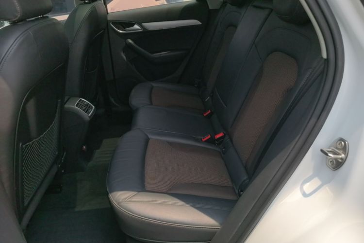 Audi Q3 2017 #17 Audi Q3 2017 car image #17